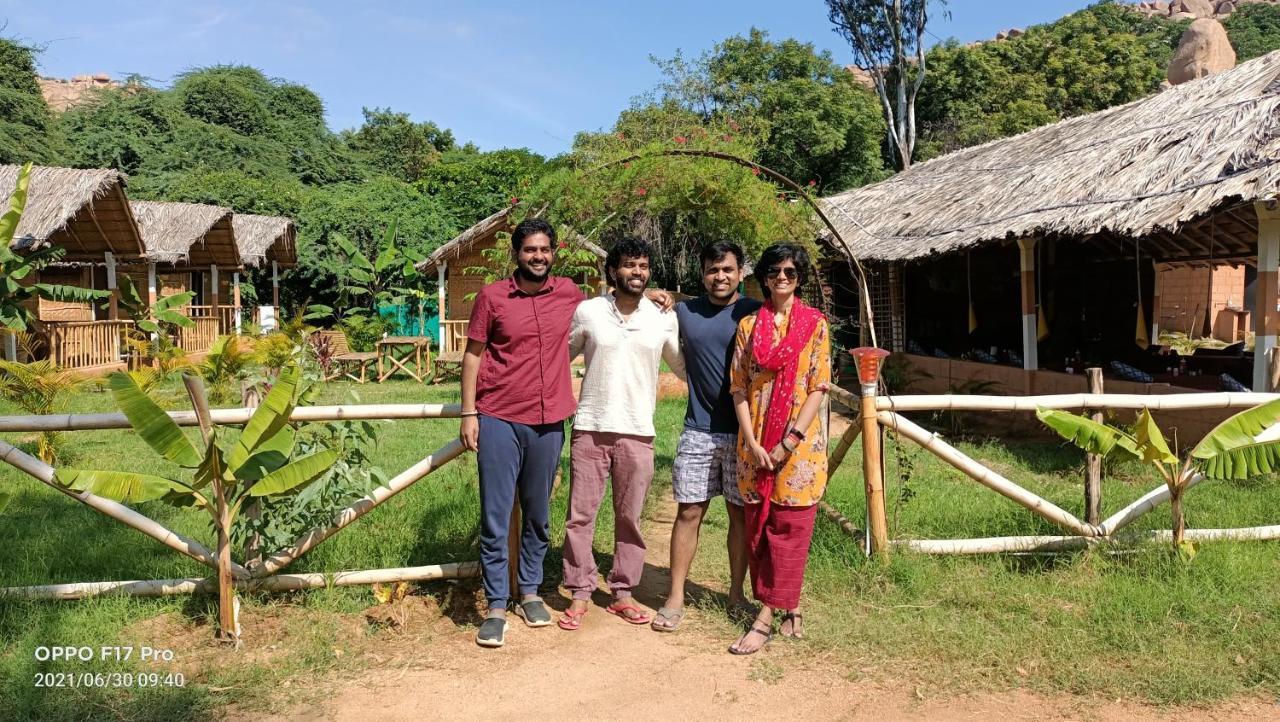 Island Vibes Hampi Guesthouse Exterior photo