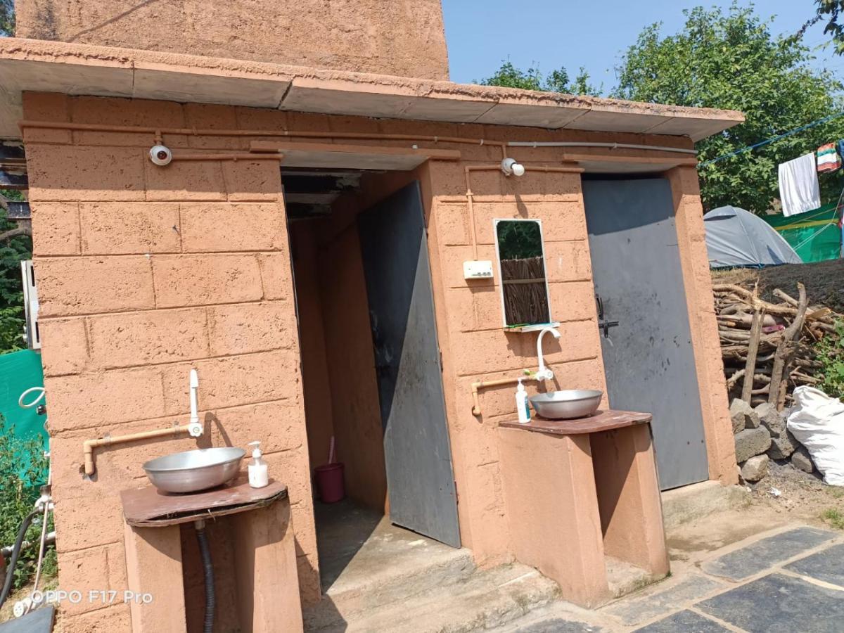 Island Vibes Hampi Guesthouse Exterior photo